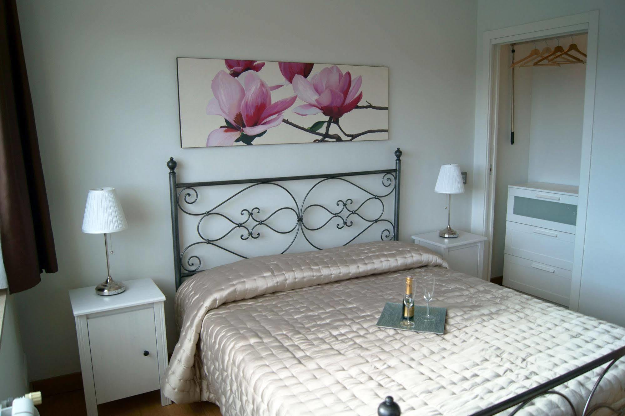Bed and Breakfast Baia Di Ognina à Catane Extérieur photo